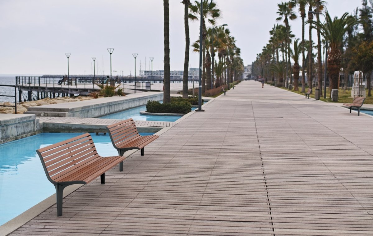 Puistonpenkki Emau Solo EMS151t - Lehtovuori