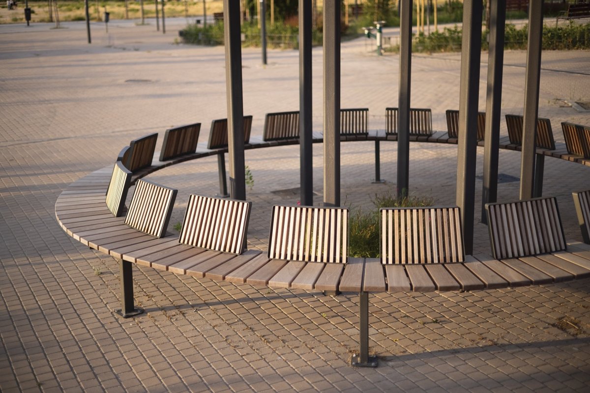 Puistonpenkki Vera Solo LVS670 - e - t - Lehtovuori