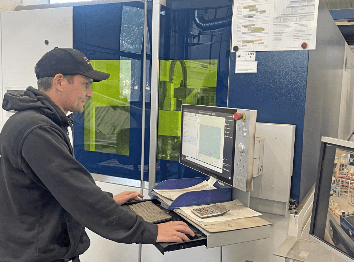 Tekijät esiin: Olli Jääskeläinen – luottomies, laserasiantuntija ja moniosaaja - Lehtovuori