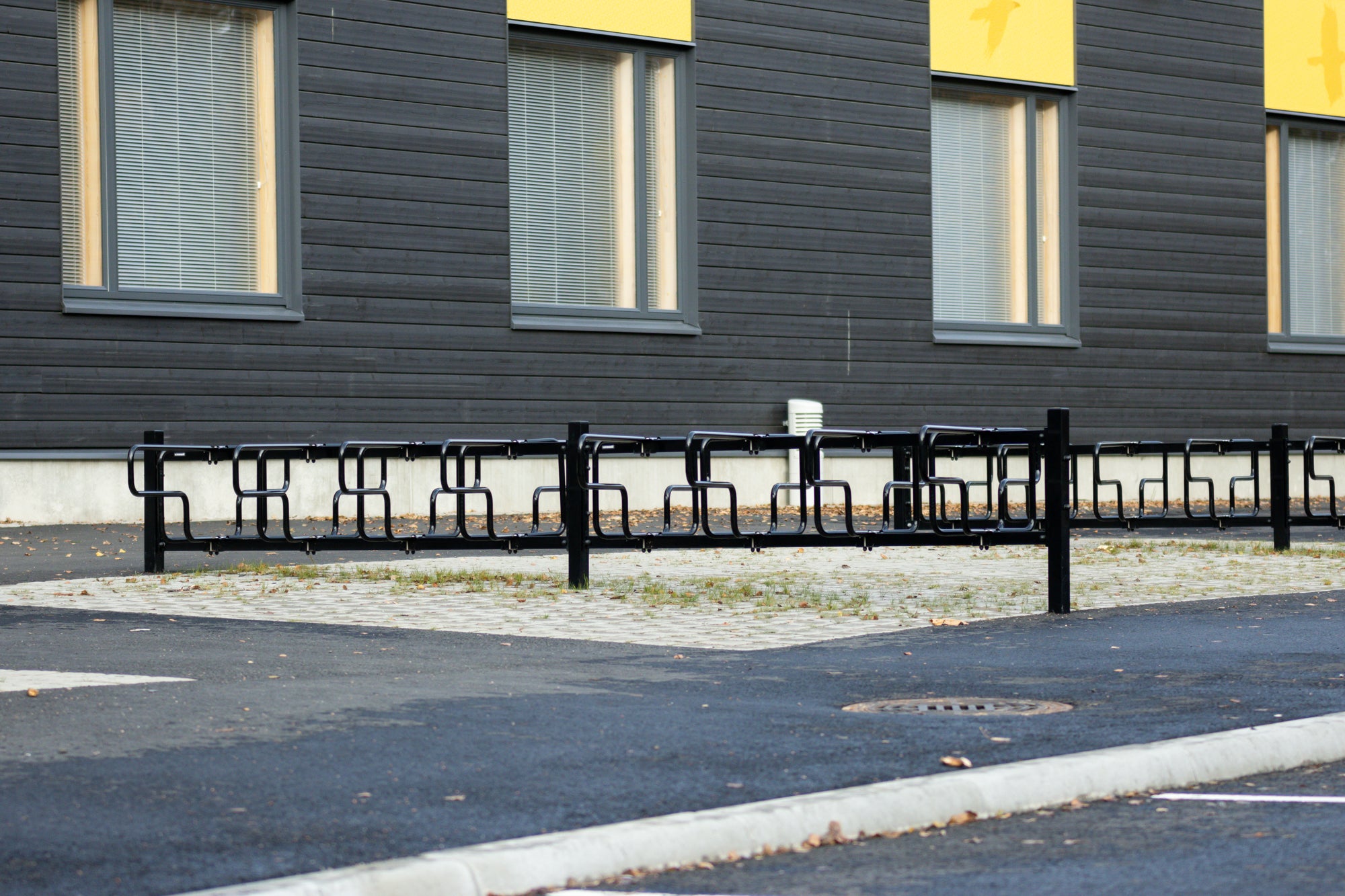 CubiQ Standard cykelställ, dubbelsidigt, nedgjuten montering