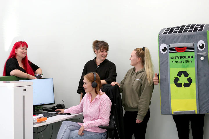 Nemis porno keksa erkaklar bilan Yetuk oila bilan uyda jinsiy aloqa