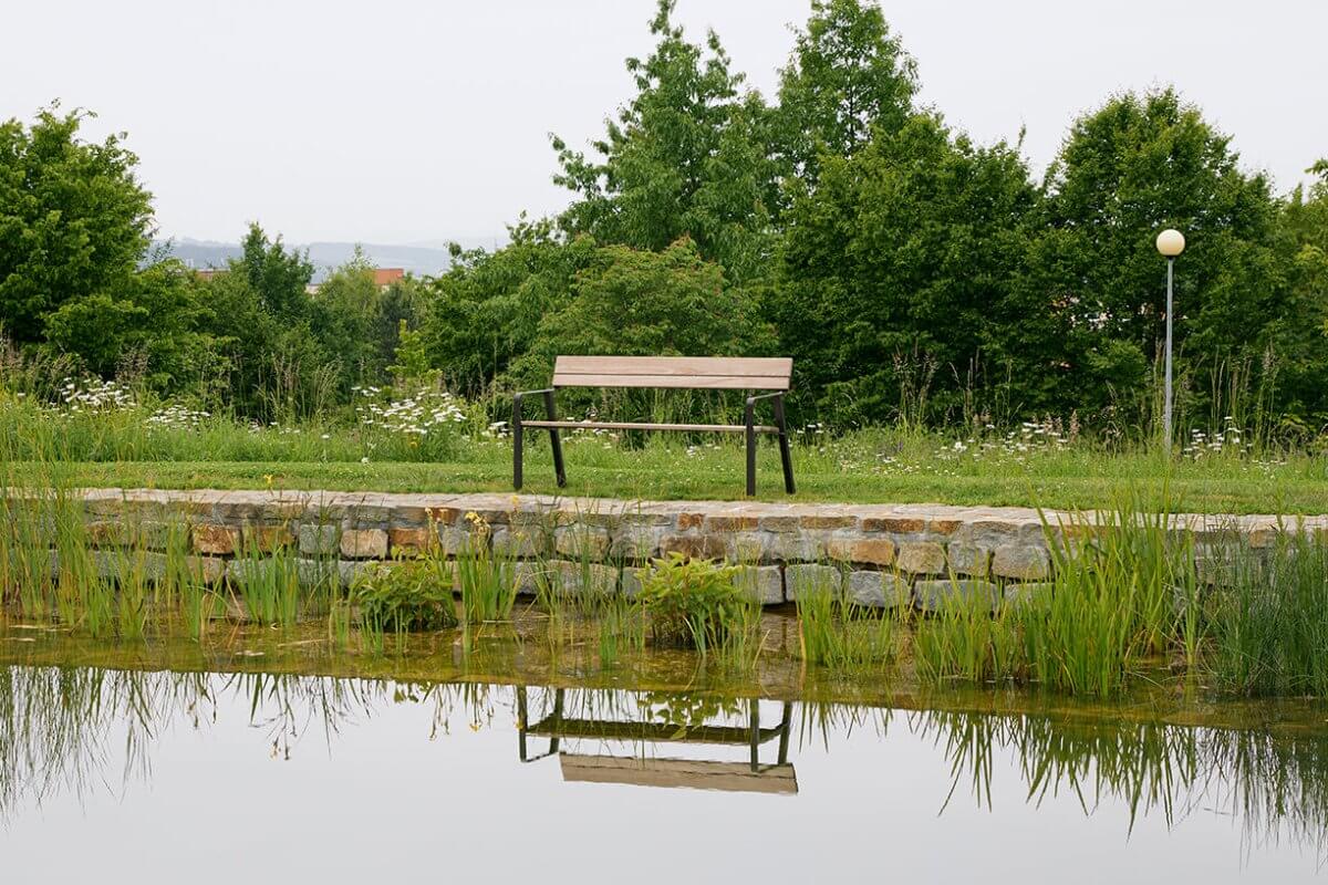 Parkbänk mmcite Aviela AVL155t