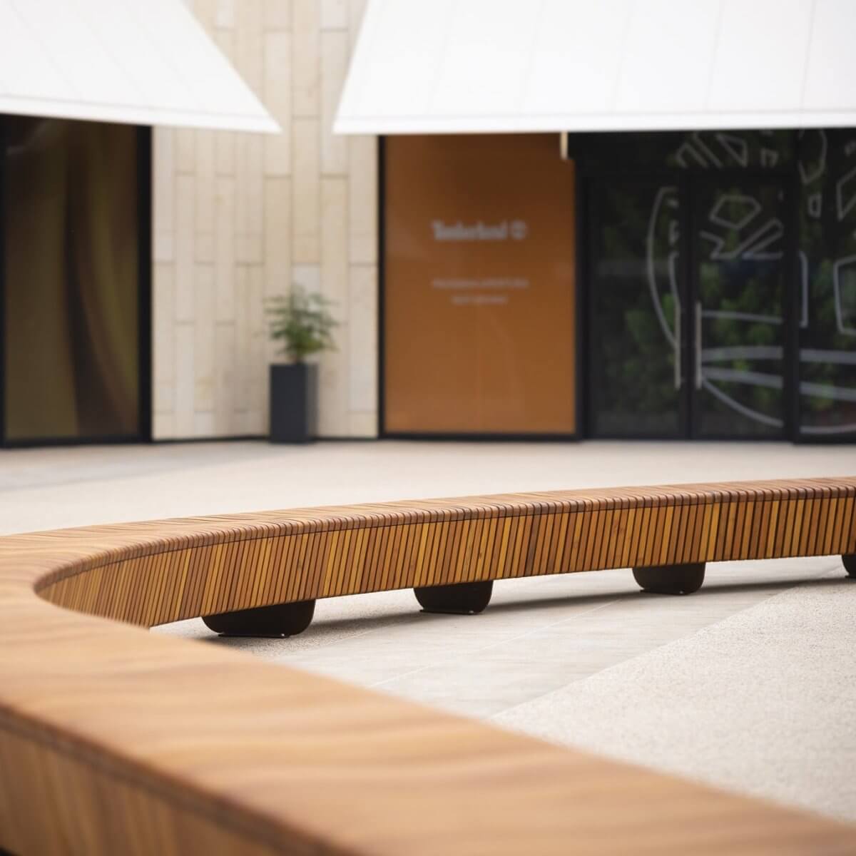 Parkbänk mmcité Landscape Compact LPC152t