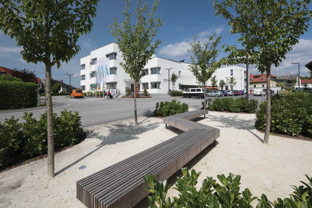 Parkbänk mmcité Woody LWD210t