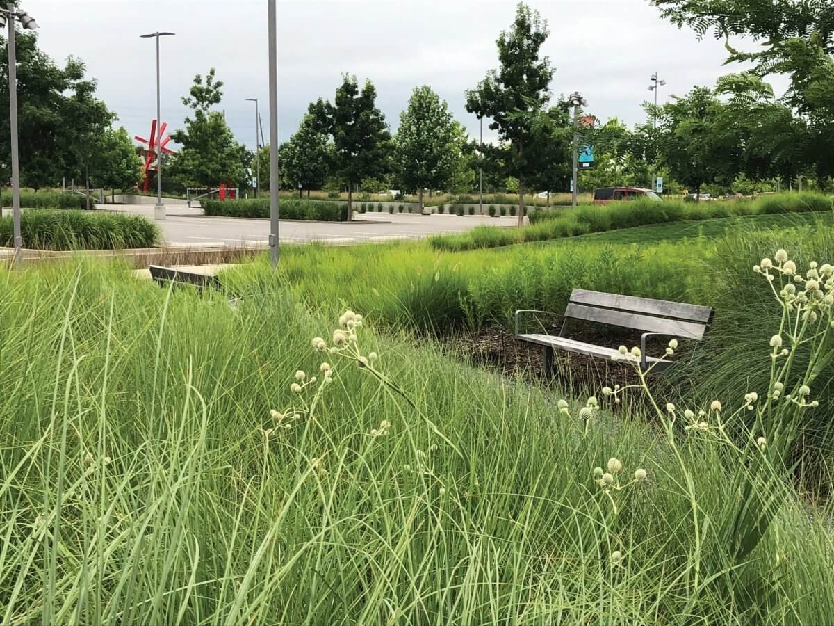 Parkbänk mmcité Intervera LVR156t