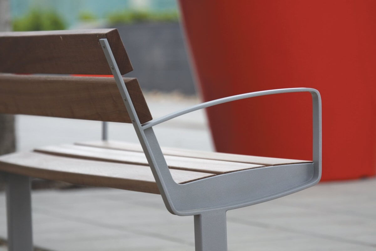 Parkbänk mmcité Intervera LVR156t