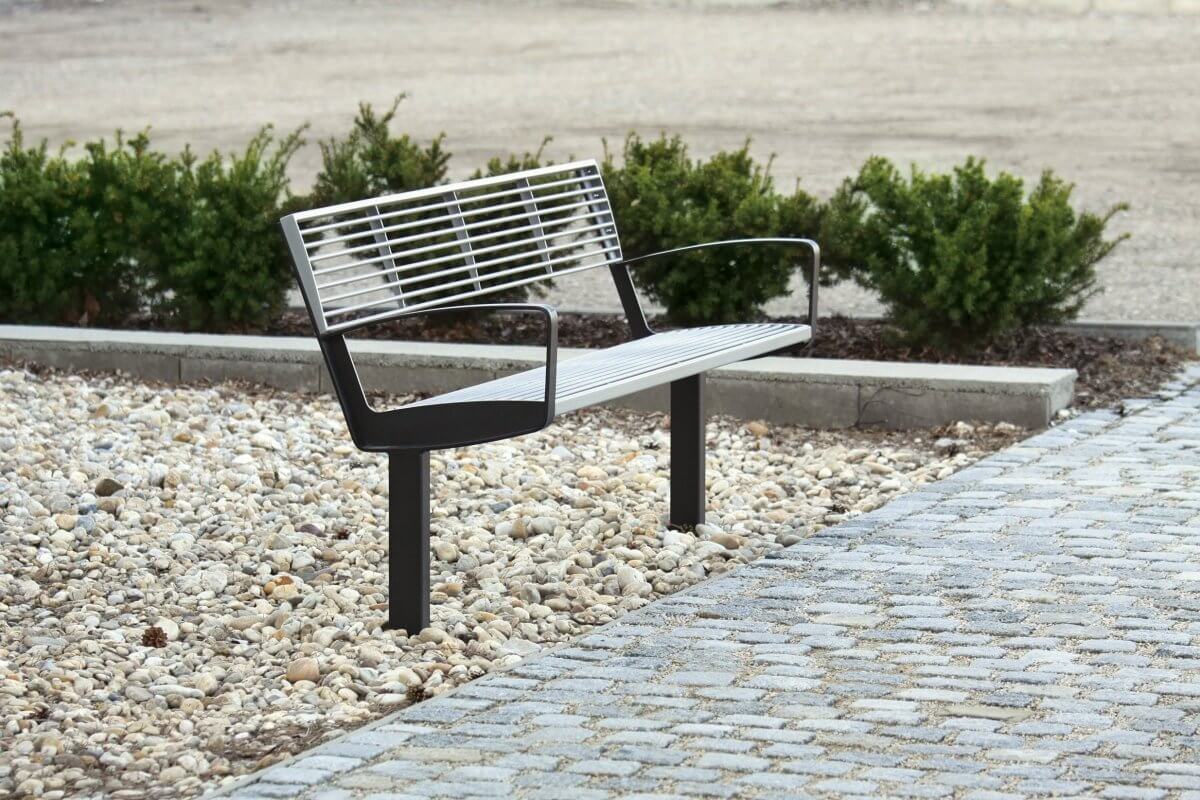 Parkbänk mmcité Intervera LVR256