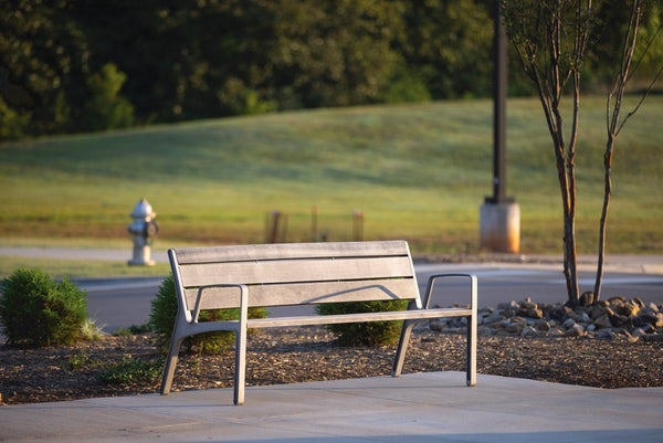 Parkbänk mmcité Miela LME156t