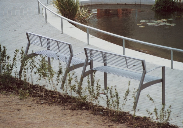 Parkbänk mmcité Vera LV255