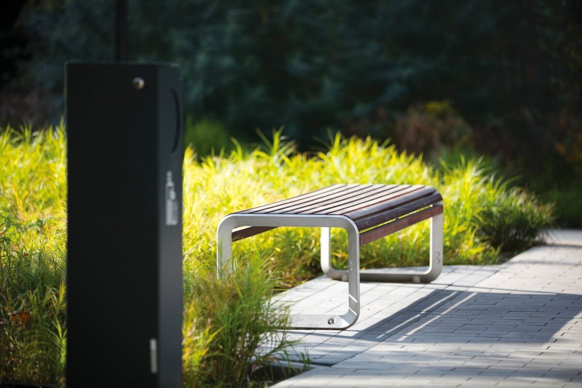 Parkbänk mmcité Portiqoa PQA111t