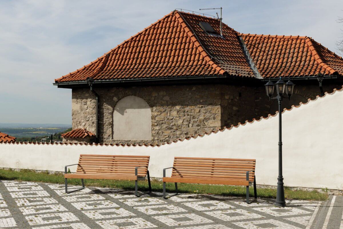 Parkbänk mmcité Preva Urbana LPU151t