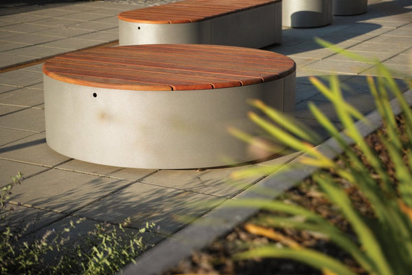 Puistonpenkki mmcité Urban Island UIS150t 