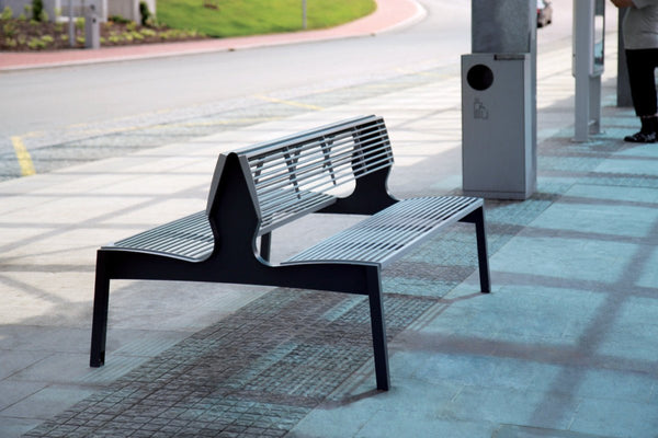 Parkbänk mmcité Vera LV451