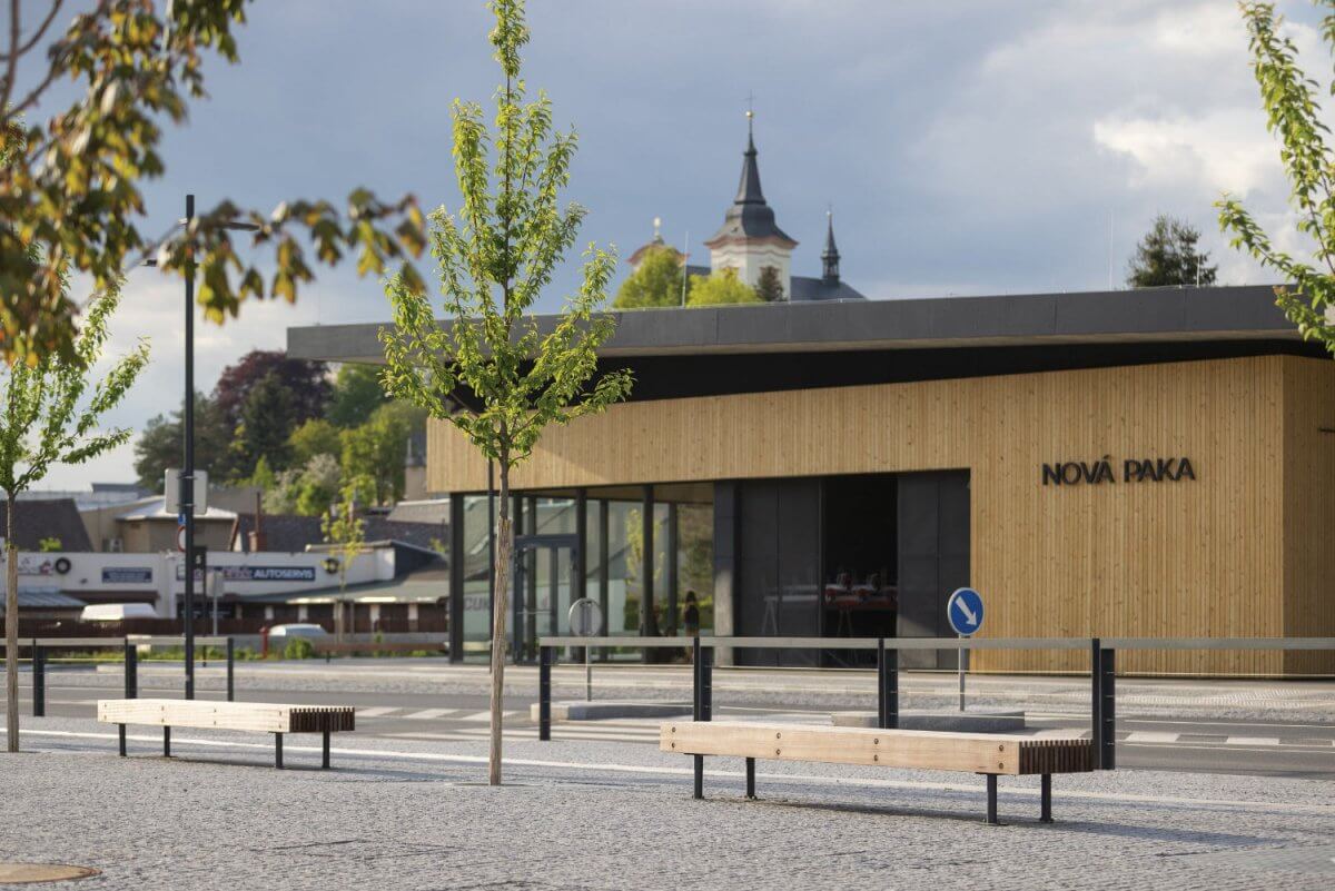 Parkbänk mmcité Woody LWD110t
