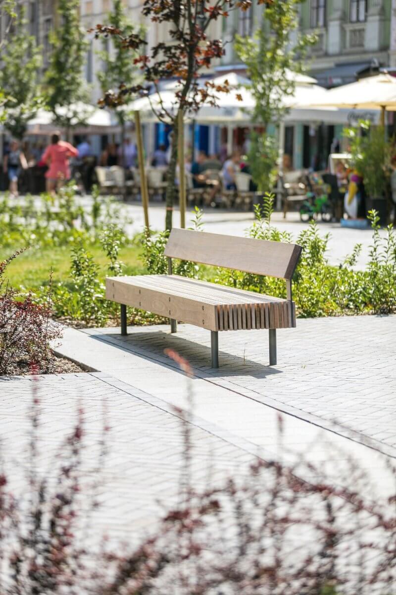 Parkbänk mmcité Woody LWD150t